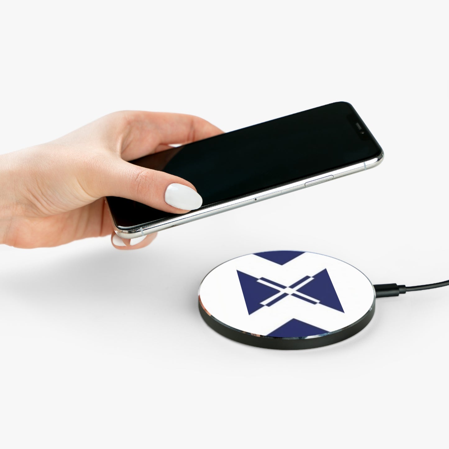 Xt3  Wireless Charger - Fast Charging Pad, Unique Scottish Decor, Gift for Travelers, Tech Accessories, Home Office Essentials