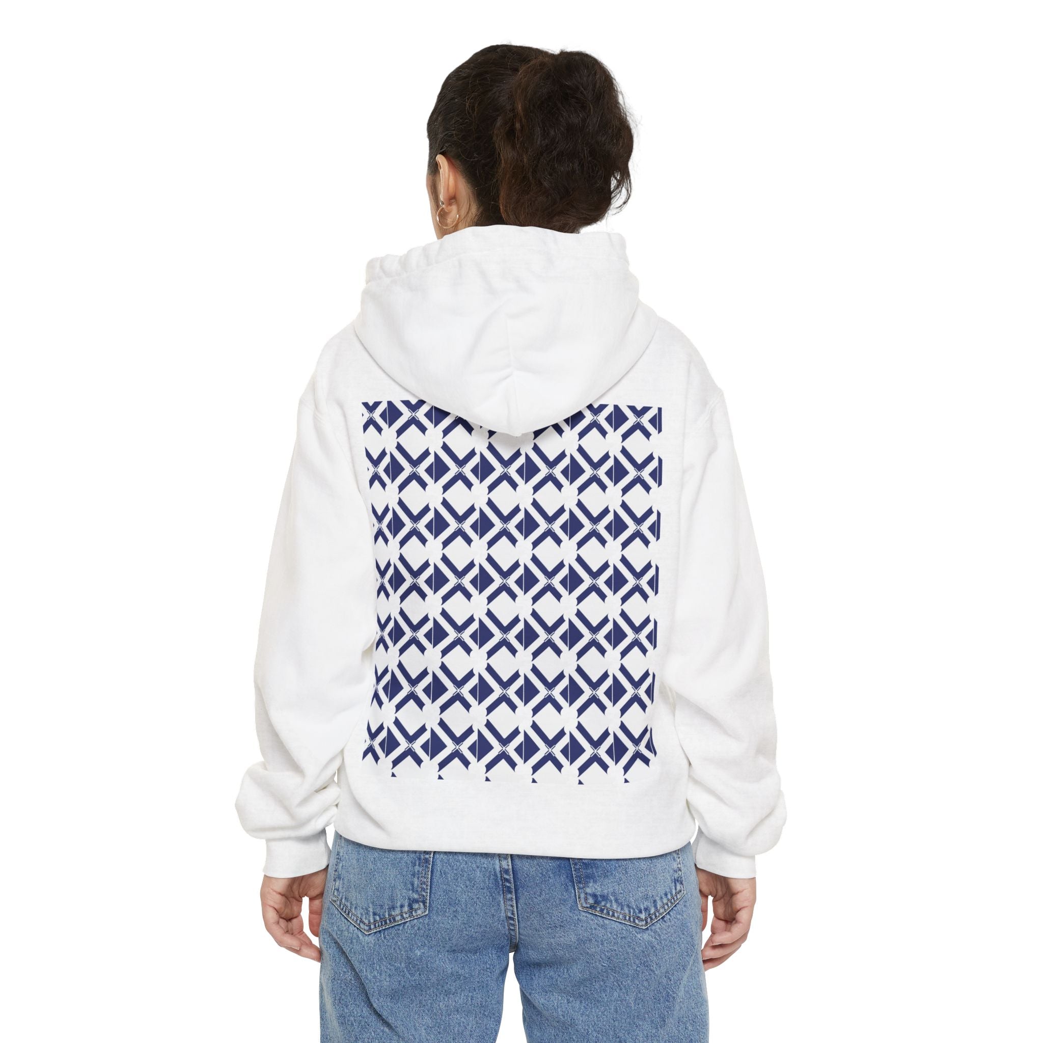 XT7 Hoodie — Garment-Dyed Casual Pullover