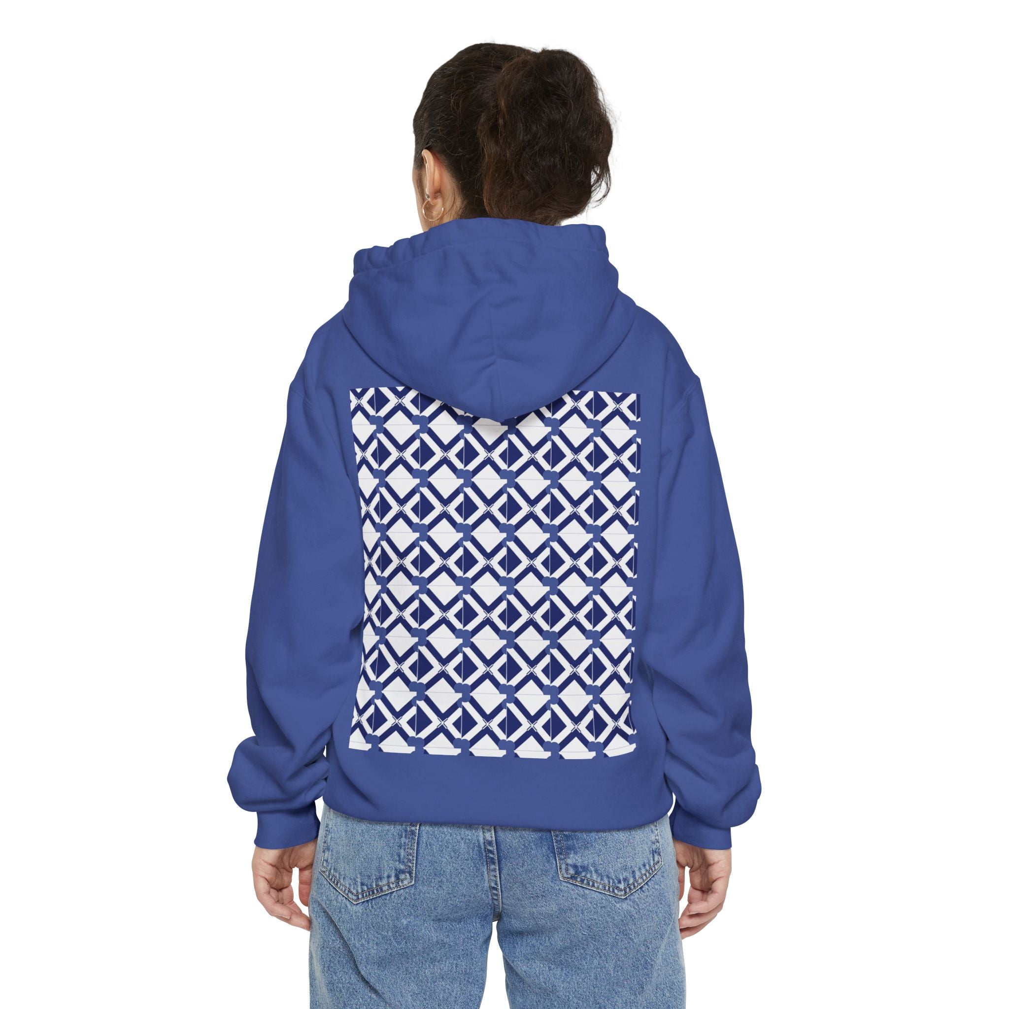 XT7 Hoodie — Garment-Dyed Casual Pullover
