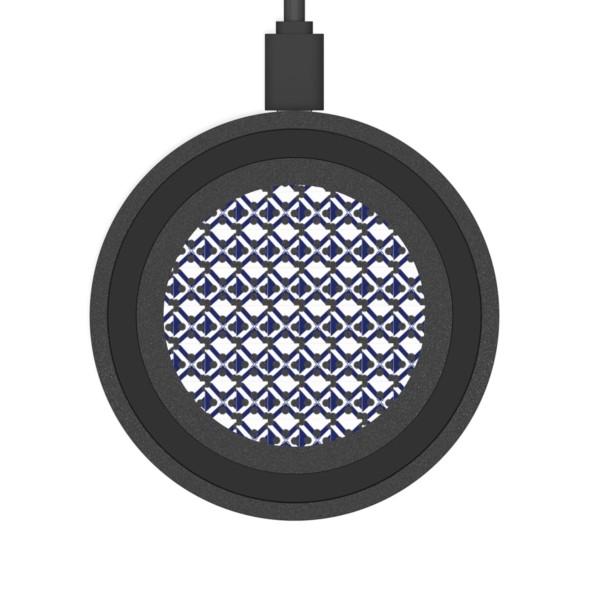 XT7 Wireless Charging Pad — Blue Ring Qi Charger