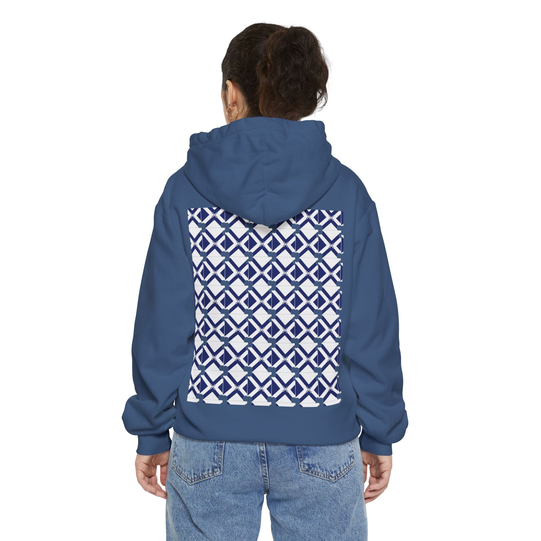 XT7 Hoodie — Garment-Dyed Casual Pullover
