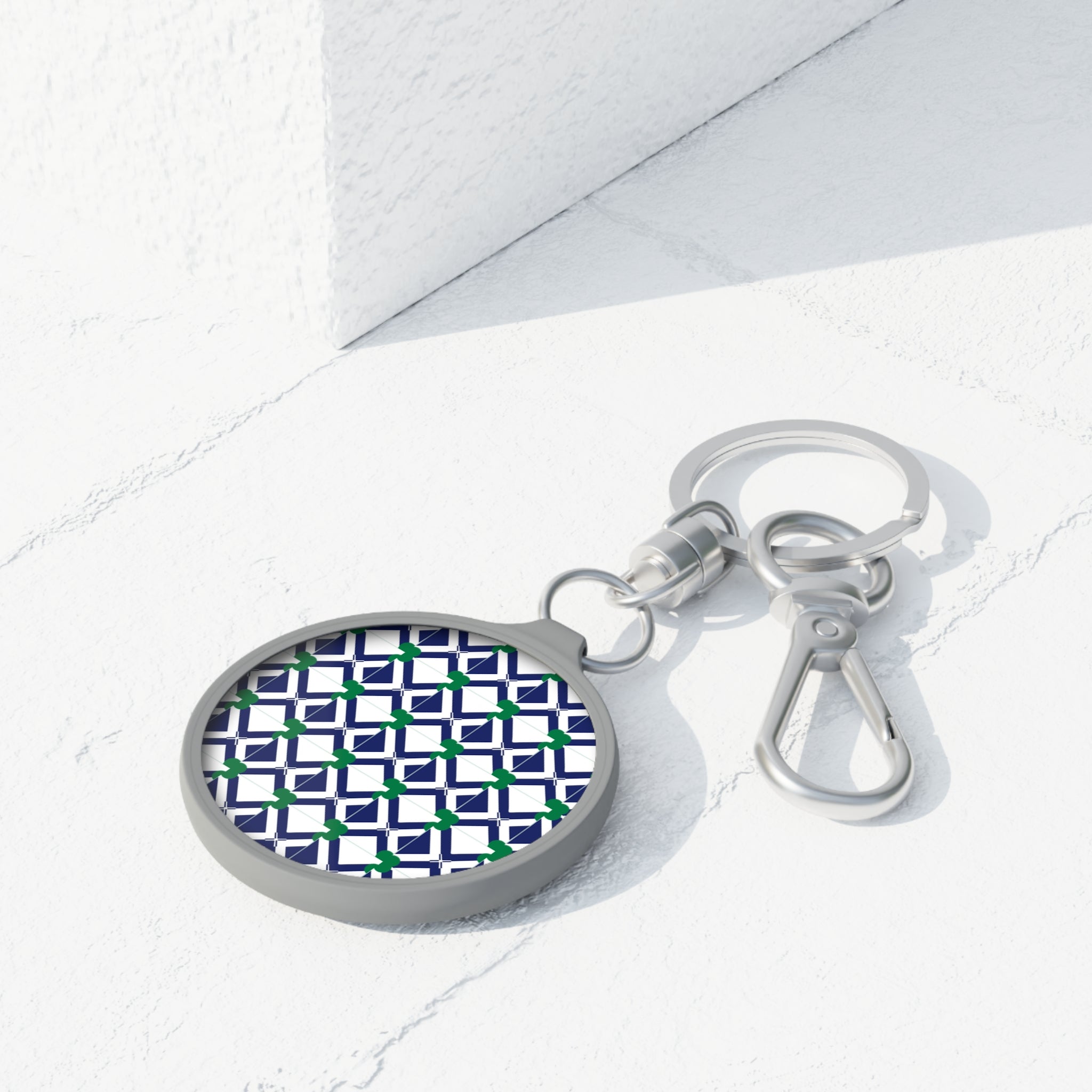 XT8 Green Pattern Keyring Tag — Modern Lattice Keychain